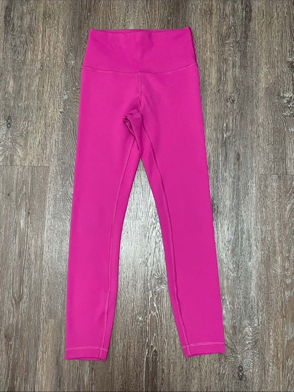 EUC lululemon Matching Ripened Raspberry Set. Size 4
*Bundle To Save* - Picture 5 of 11